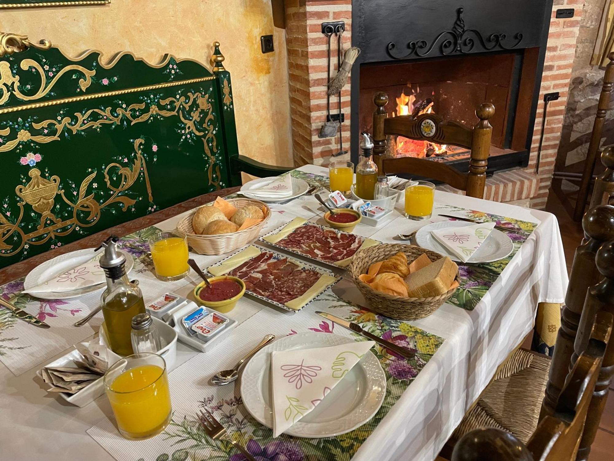 La Posada Del Hidalgo De Alarcón Exteriör bild