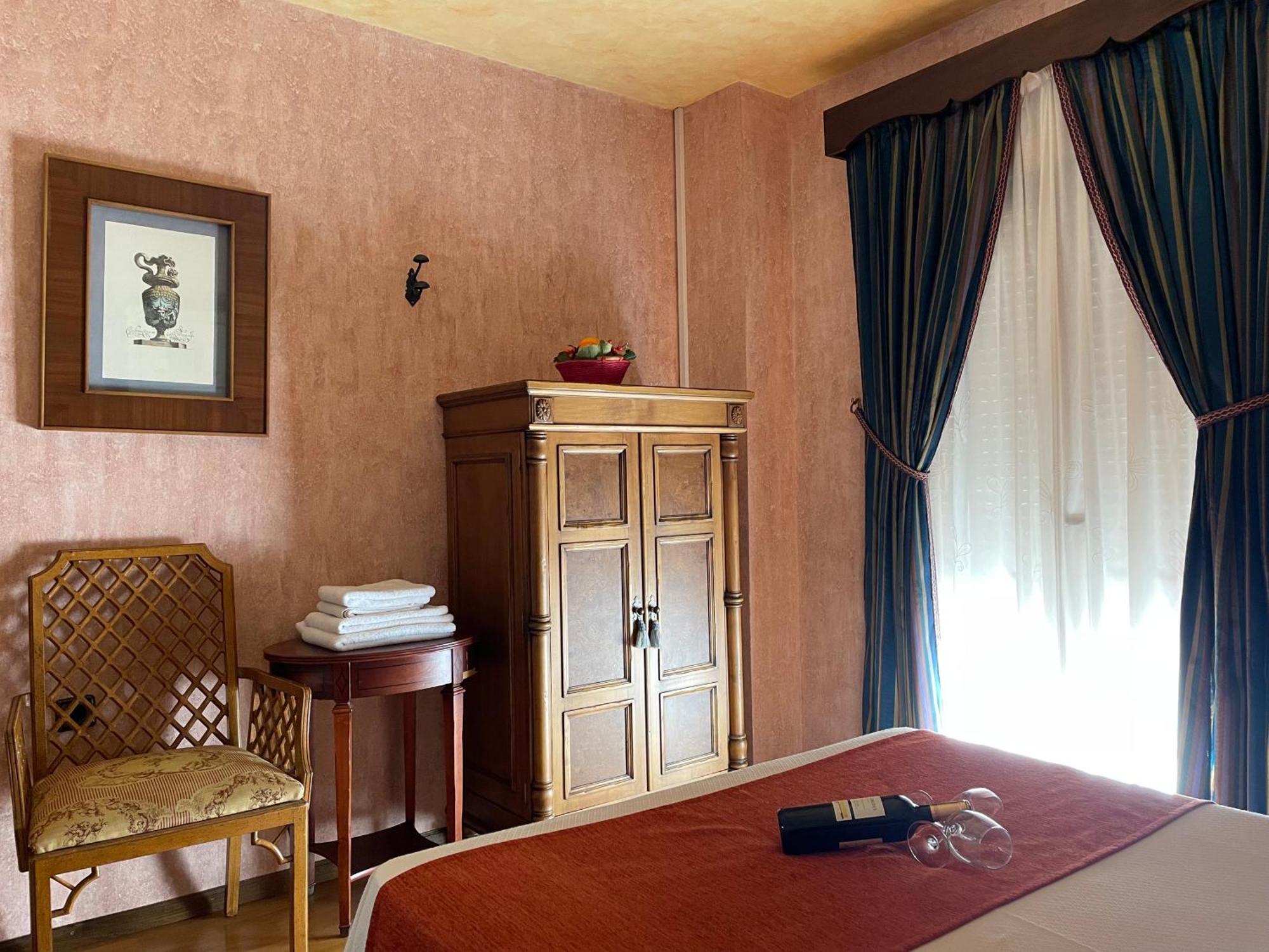 La Posada Del Hidalgo De Alarcón Exteriör bild